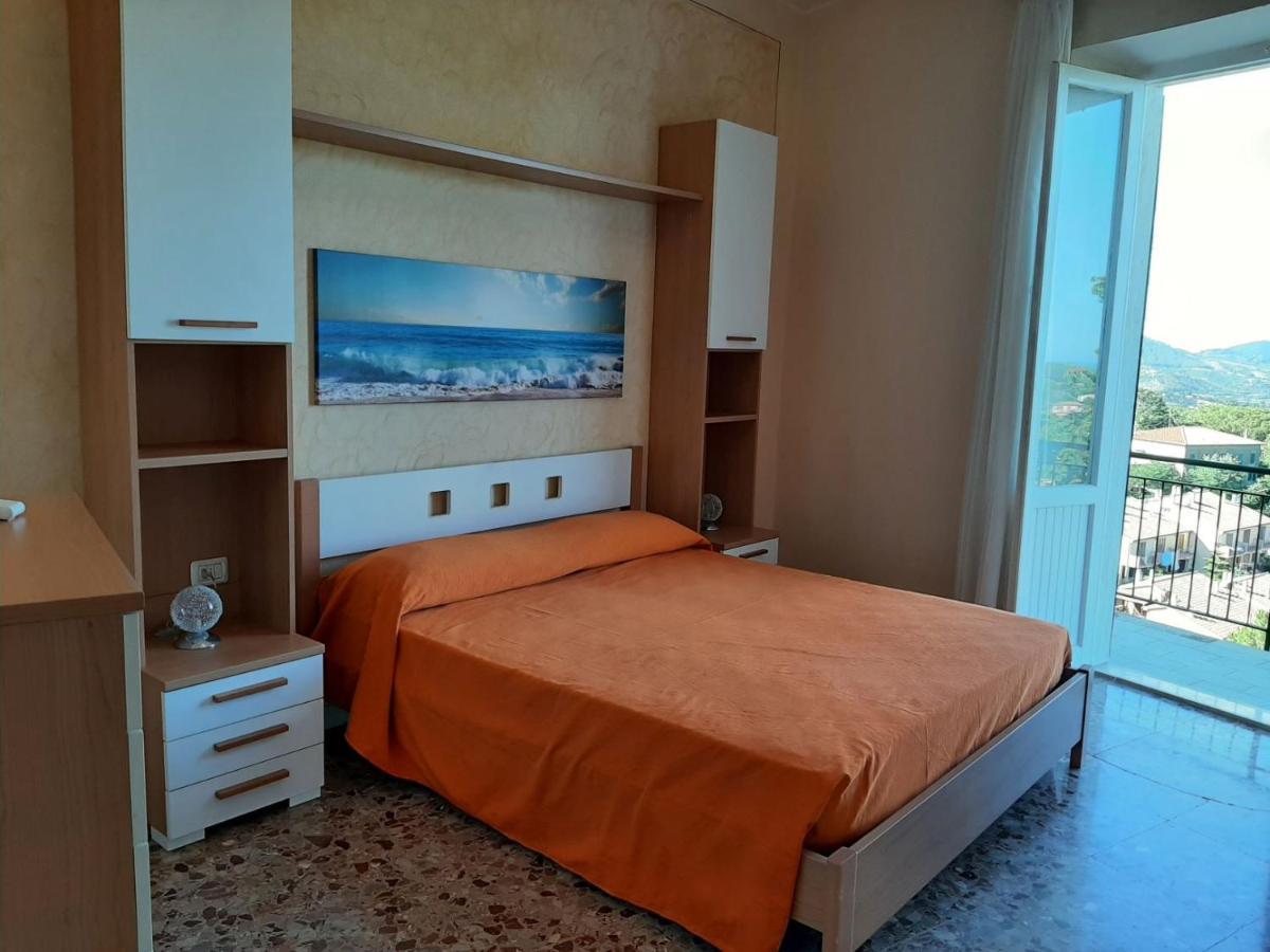 Appartamento Casa Marco Каполивери Екстериор снимка